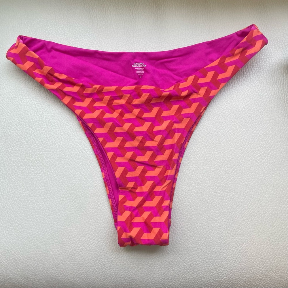 Monday Swimwear Tamara Bottom Fuchsia Geo Medium